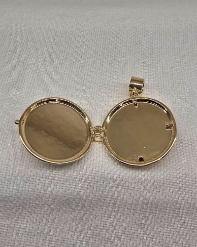 Pingente relicario redondo banho ouro 18k - 2,5cm