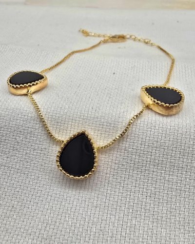 Pulseira tres gotas pretas banho ouro 18k - 16cm e 5cm de extenssor