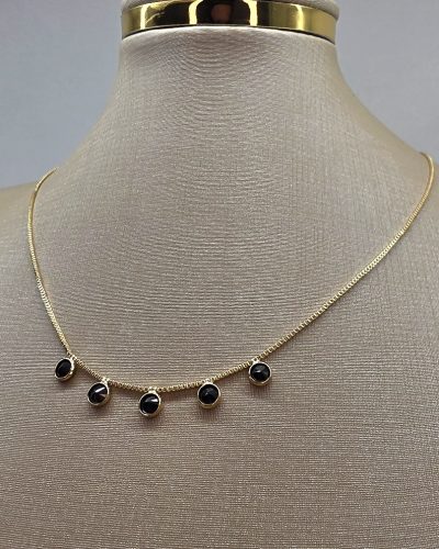 Foto 12: Colar curto zirconia preta banho ouro 18k - 35cm e extenssor 10cm