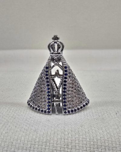 Pingente Nossa Senhora Aparecida cravejada ródio - 2,9cm
